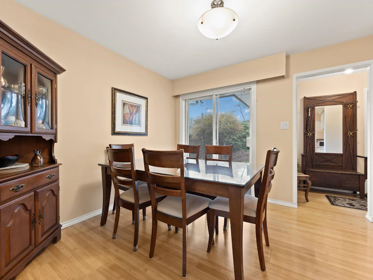 11060 Wren Crescent, Surrey, BC, V3R 5A2 - 12