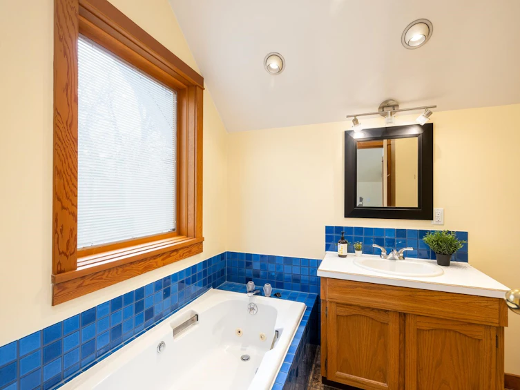4548 W 7th Avenue, Vancouver, BC, V6R 1X3 - 14