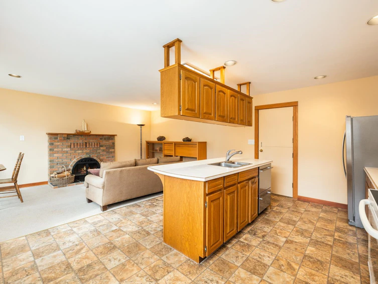 4548 W 7th Avenue, Vancouver, BC, V6R 1X3 - 10