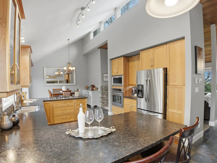 12891 Southridge Drive, Surrey, BC, V3X 3C7 - 26