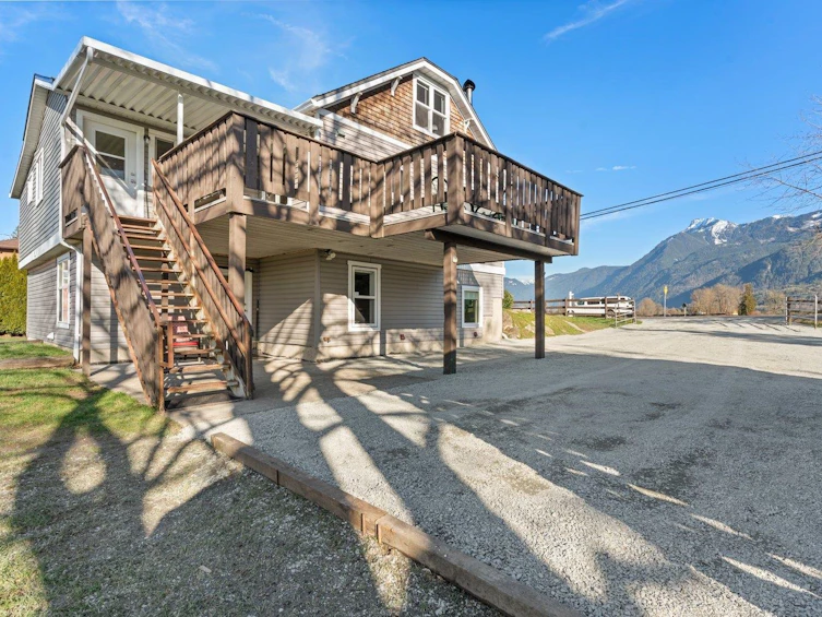 9227 Annis Road, Chilliwack, BC, V0X 1X2 - 20