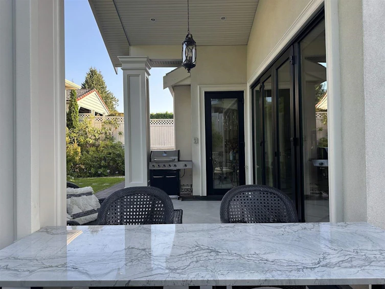 5538 Meadedale Drive, Burnaby, BC, V5B 2E8 - 10