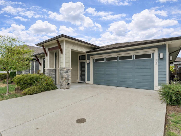 38-46110 Thomas Road, Chilliwack, BC, V2R 2R4