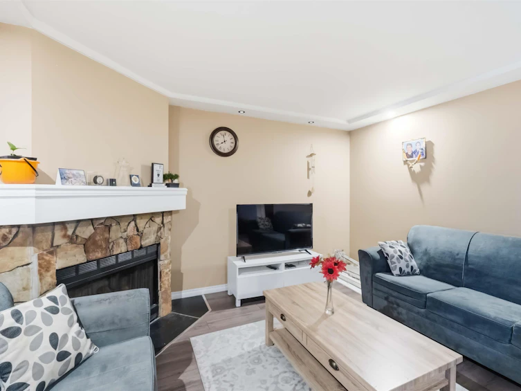 13323 71b Avenue, Surrey, BC, V3W 7Z5 - 8