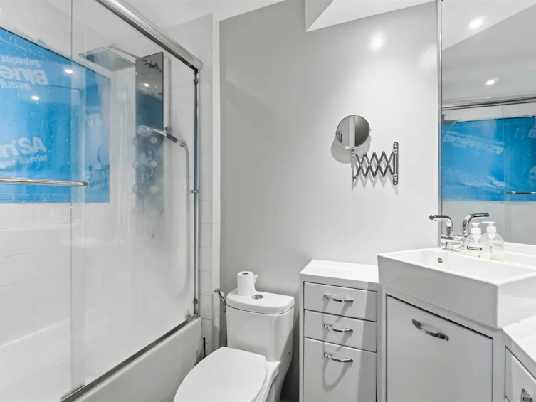 13323 71b Avenue, Surrey, BC, V3W 7Z5 - 11