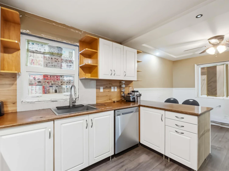 13323 71b Avenue, Surrey, BC, V3W 7Z5 - 18