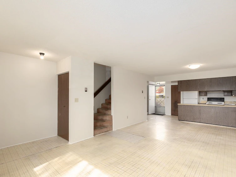 835 Prior Street, Vancouver, BC, V6A 2G9 - 4
