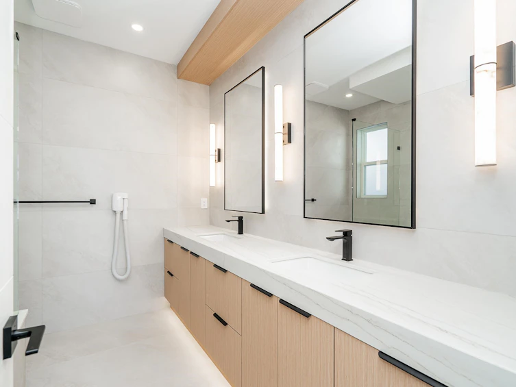 2717 Henry Street, Port Moody, BC, V3H 2J8 - 15
