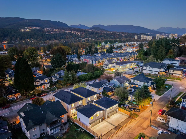 2717 Henry Street, Port Moody, BC, V3H 2J8 - 35