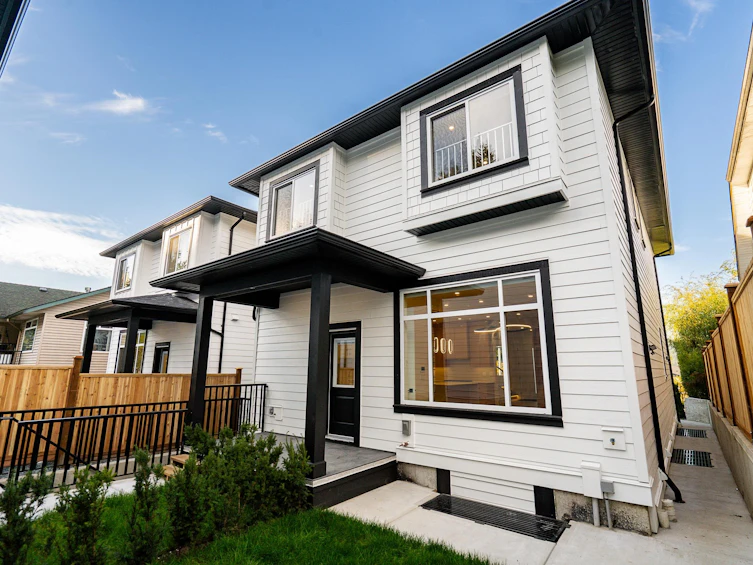 2717 Henry Street, Port Moody, BC, V3H 2J8 - 23