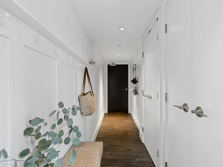 303-150 W 15th Street, North Vancouver, BC, V7M 1R5 - 25