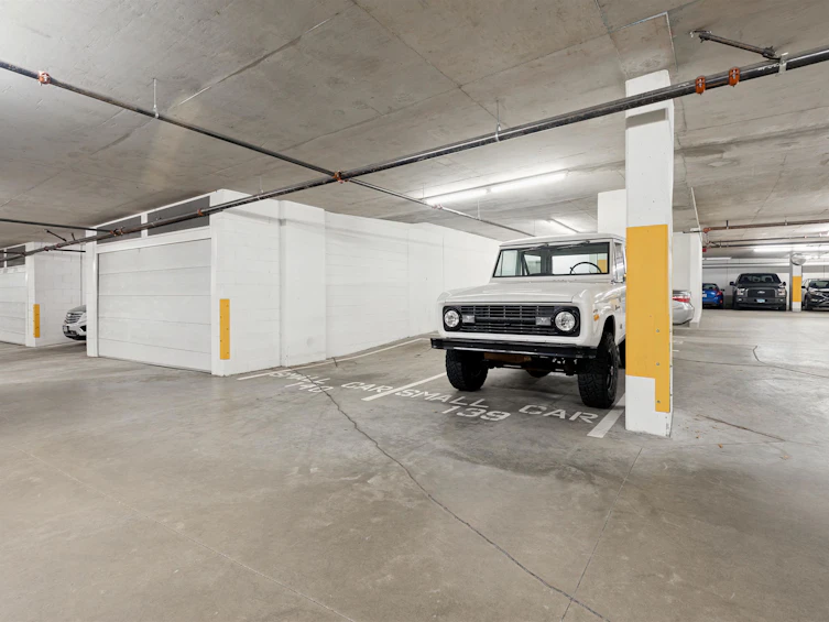 303-150 W 15th Street, North Vancouver, BC, V7M 1R5 - 31