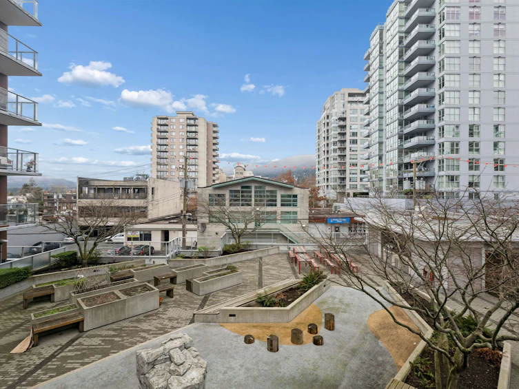 303-150 W 15th Street, North Vancouver, BC, V7M 1R5 - 36