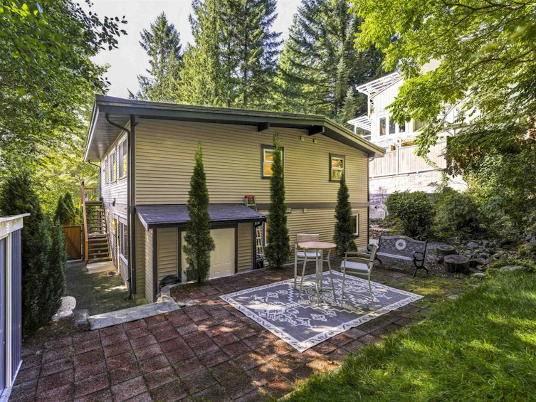 884 Wellington Drive, North Vancouver, BC, V7K 1K7 - 39
