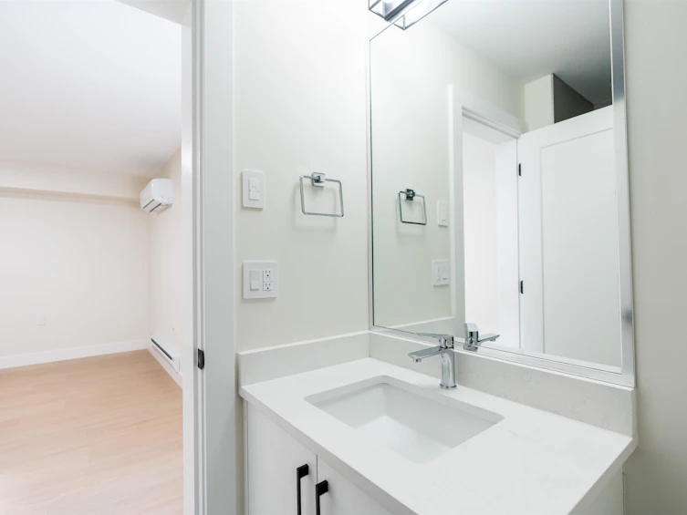 20528 76 Avenue, Langley, BC, V2Y 1V5 - 22