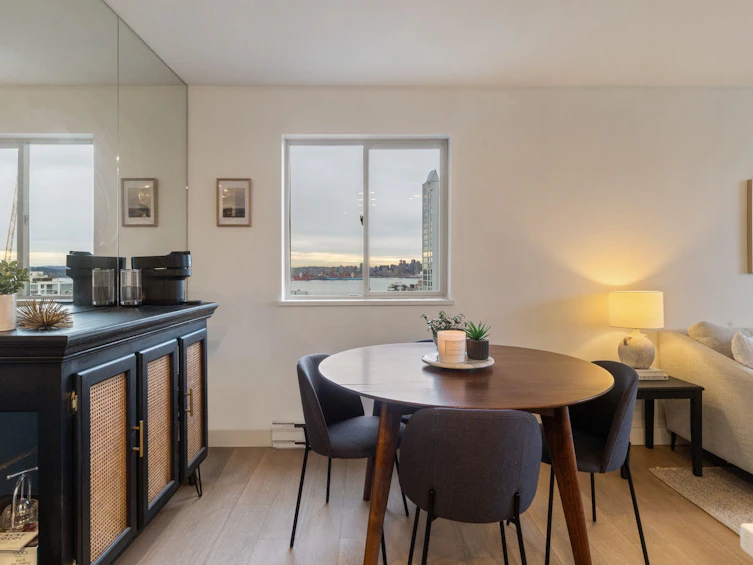 905-110 W 4th Street, North Vancouver, BC, V7M 3H3 - 27