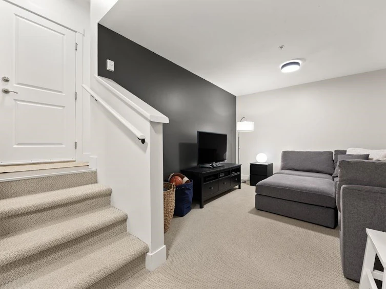 102-300 Panorama Place, Port Moody, BC, V3H 5H5 - 23