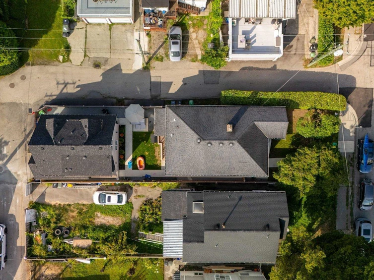 720 E 30th Avenue, Vancouver, BC, V5V 2V9 - 37
