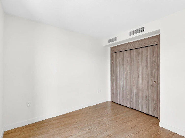 2004-89 Nelson Street, Vancouver, BC, V6Z 0E7 - 11