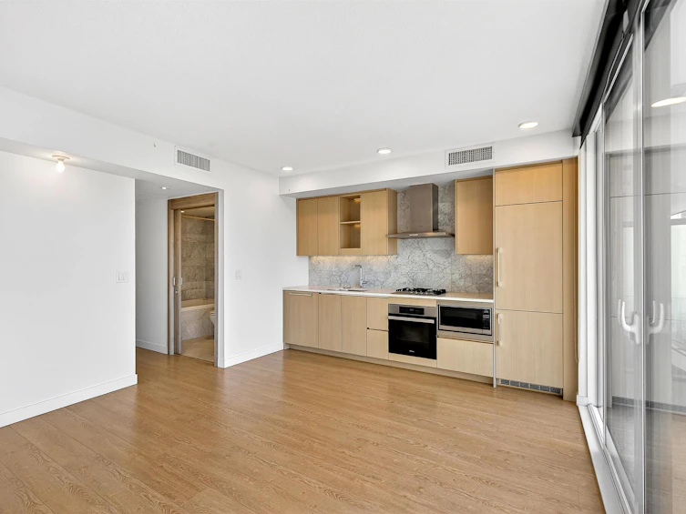 2004-89 Nelson Street, Vancouver, BC, V6Z 0E7 - 10