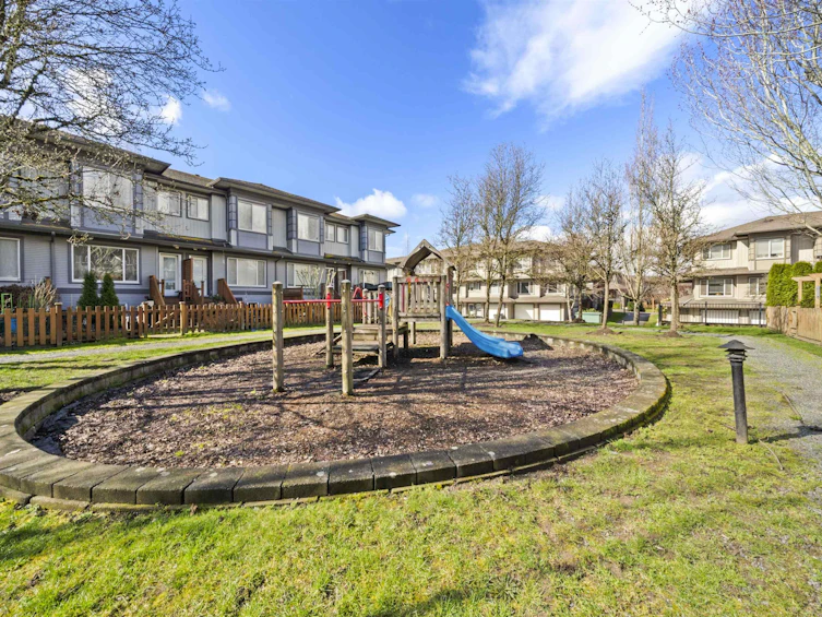 38-18701 66 Avenue, Surrey, BC, V3S 4P3 - 27