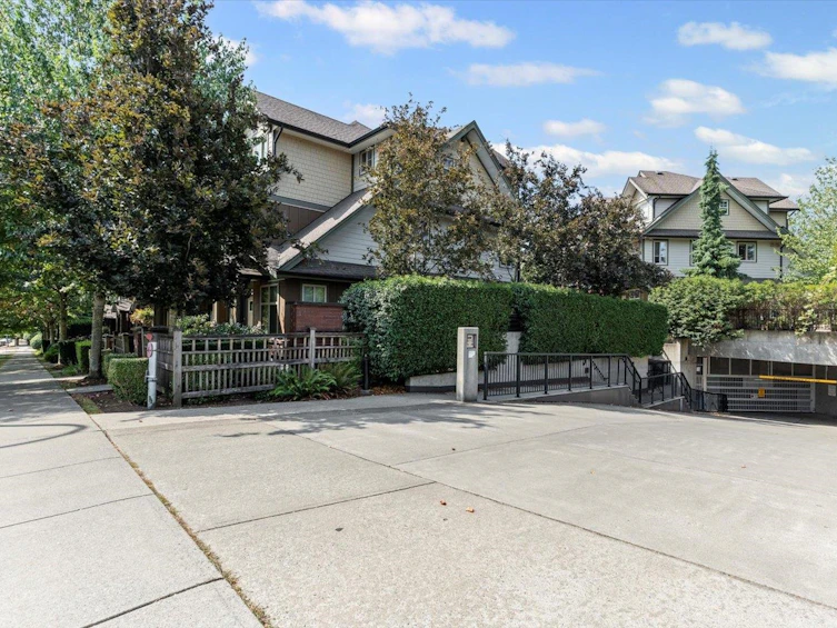 202-19201 66a Avenue, Surrey, BC, V4N 6N7 - 26