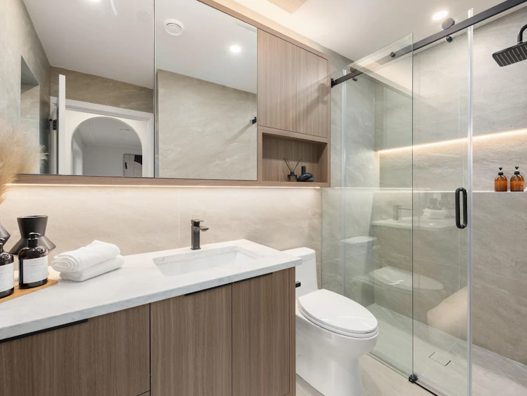 1-3393 Victoria Drive, Vancouver, BC, V5N 4M3 - 19