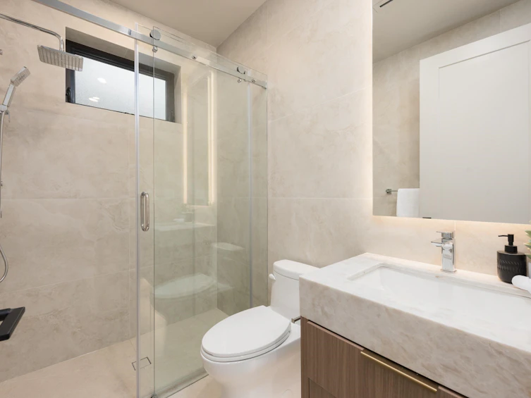 1-3393 Victoria Drive, Vancouver, BC, V5N 4M3 - 17