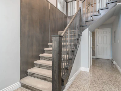 15688 88 Avenue - 4