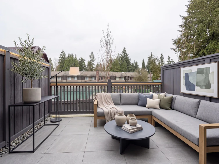 102-2322 Emery Court, North Vancouver, BC, V7J 0G3 - 11