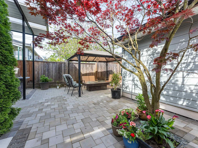 7380 Ontario Street, Vancouver, BC, V5X 3B8 - 24