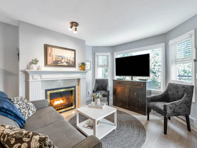 D205-4845 53 Street - 2