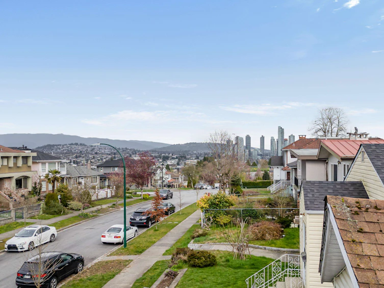 2958 E 4th Avenue, Vancouver, BC, V5M 1L2 - 10