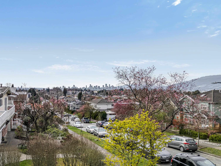 2958 E 4th Avenue, Vancouver, BC, V5M 1L2 - 12
