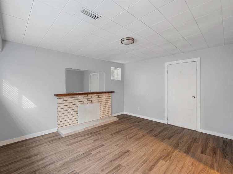 657 E 57th Avenue, Vancouver, BC, V5X 1T1 - 22