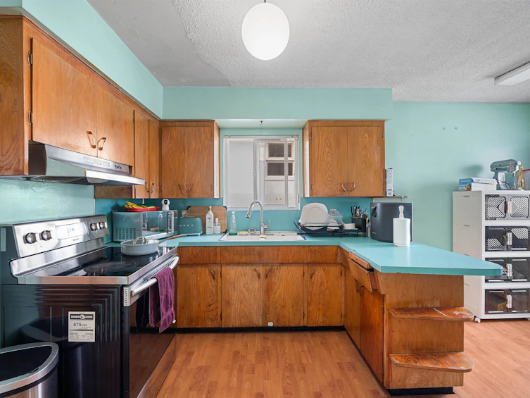 657 E 57th Avenue, Vancouver, BC, V5X 1T1 - 13