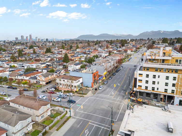 657 E 57th Avenue, Vancouver, BC, V5X 1T1 - 31