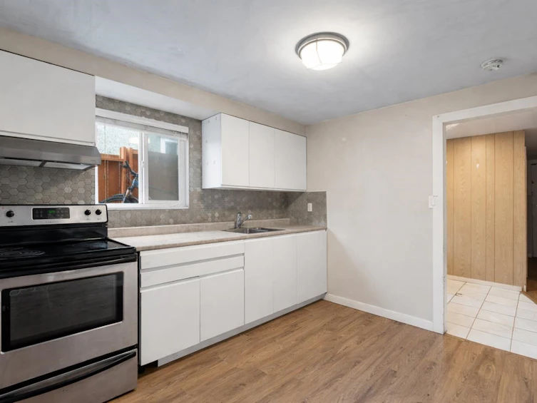 657 E 57th Avenue, Vancouver, BC, V5X 1T1 - 20