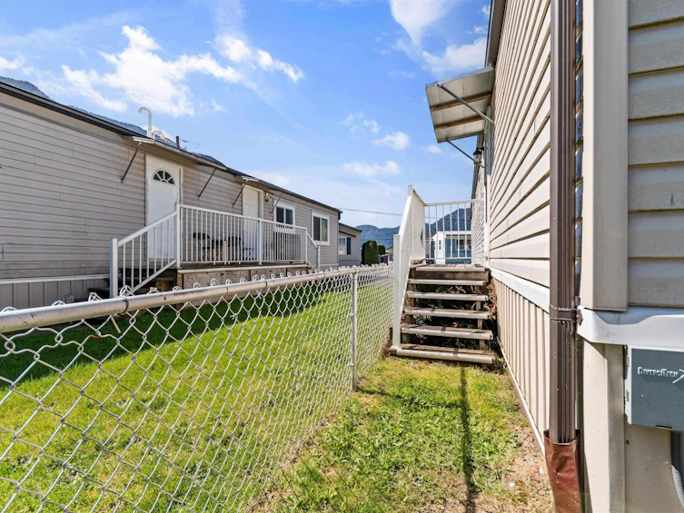 18-62780 Flood Hope Road, Hope, BC, V0X 1L2 - 23