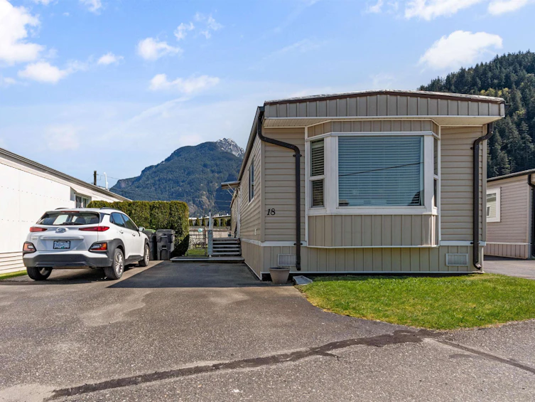 18-62780 Flood Hope Road, Hope, BC, V0X 1L2