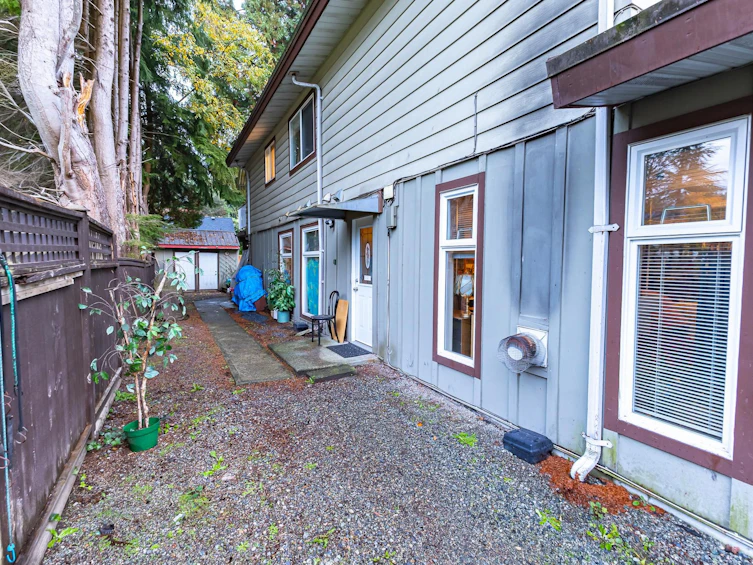 3326-3330 Finley Street, Port Coquitlam, BC, V3B 3H2 - 9