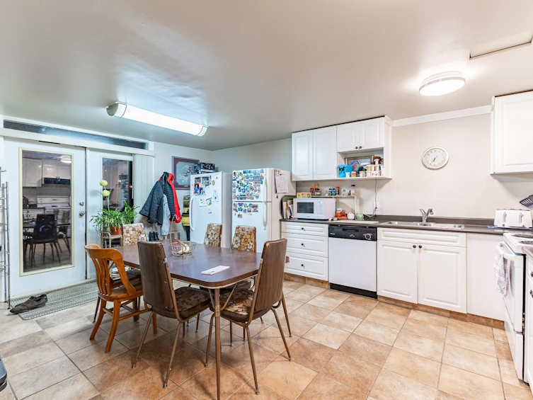 3326-3330 Finley Street, Port Coquitlam, BC, V3B 3H2 - 15