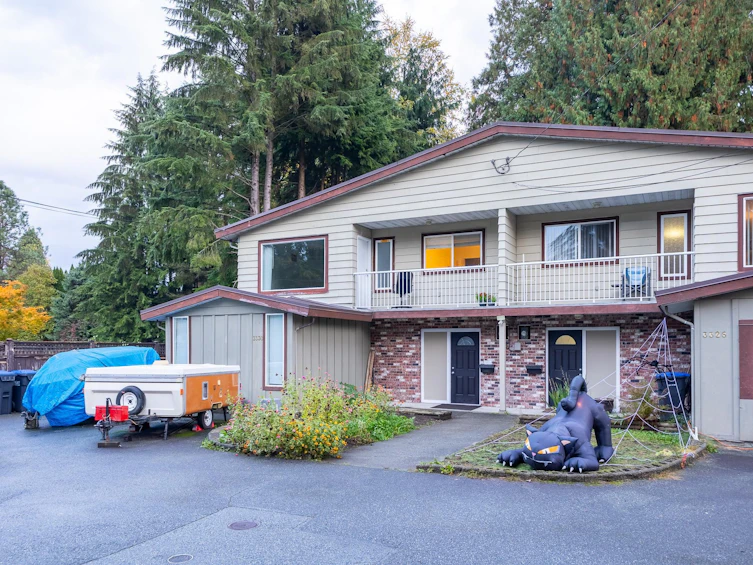 3326-3330 Finley Street, Port Coquitlam, BC, V3B 3H2 - 3
