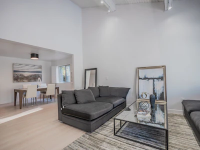 6640 Shawnigan Place - 3