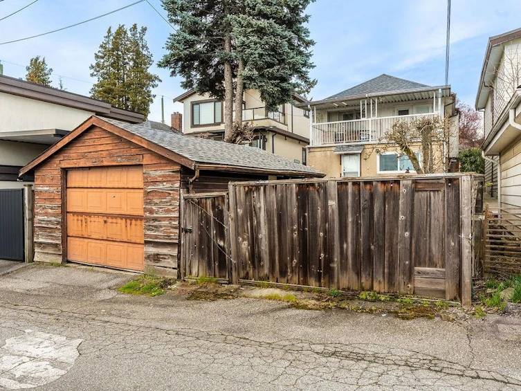 36 E 60th Avenue, Vancouver, BC, V5X 1Z6 - 14