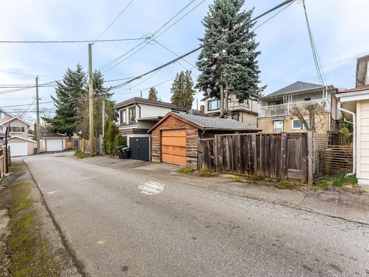 36 E 60th Avenue, Vancouver, BC, V5X 1Z6 - 15