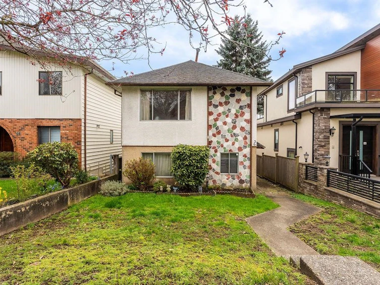 36 E 60th Avenue, Vancouver, BC, V5X 1Z6 - 5