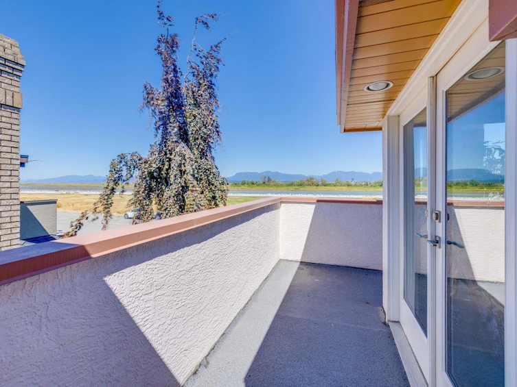 3340 River Road, Richmond, BC, V7C 5N2 - 25