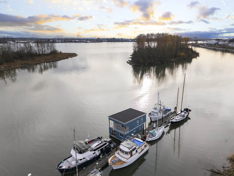 6911 Graybar Road, Richmond, BC, V6H 1H3 - 39