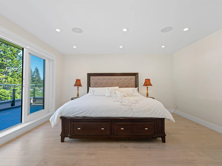 5199 Cliffridge Avenue, North Vancouver, BC, V7R 3V2 - 27